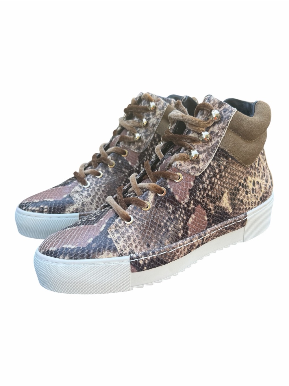 Cecelia NY Silow Snake Print High Top Y2K vibe Sneakers Velvet Laces NIB Size 8